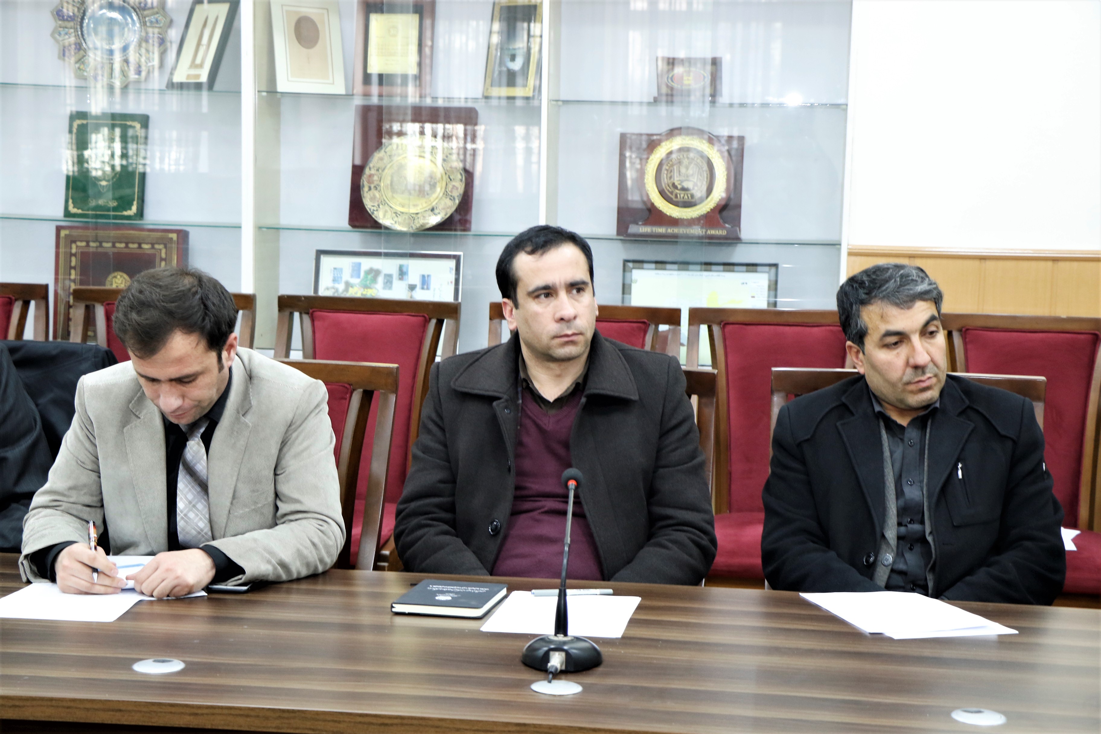 پروسه نظارت و ارزیابی برنامه های فوق لیسانس پوهنتون ه