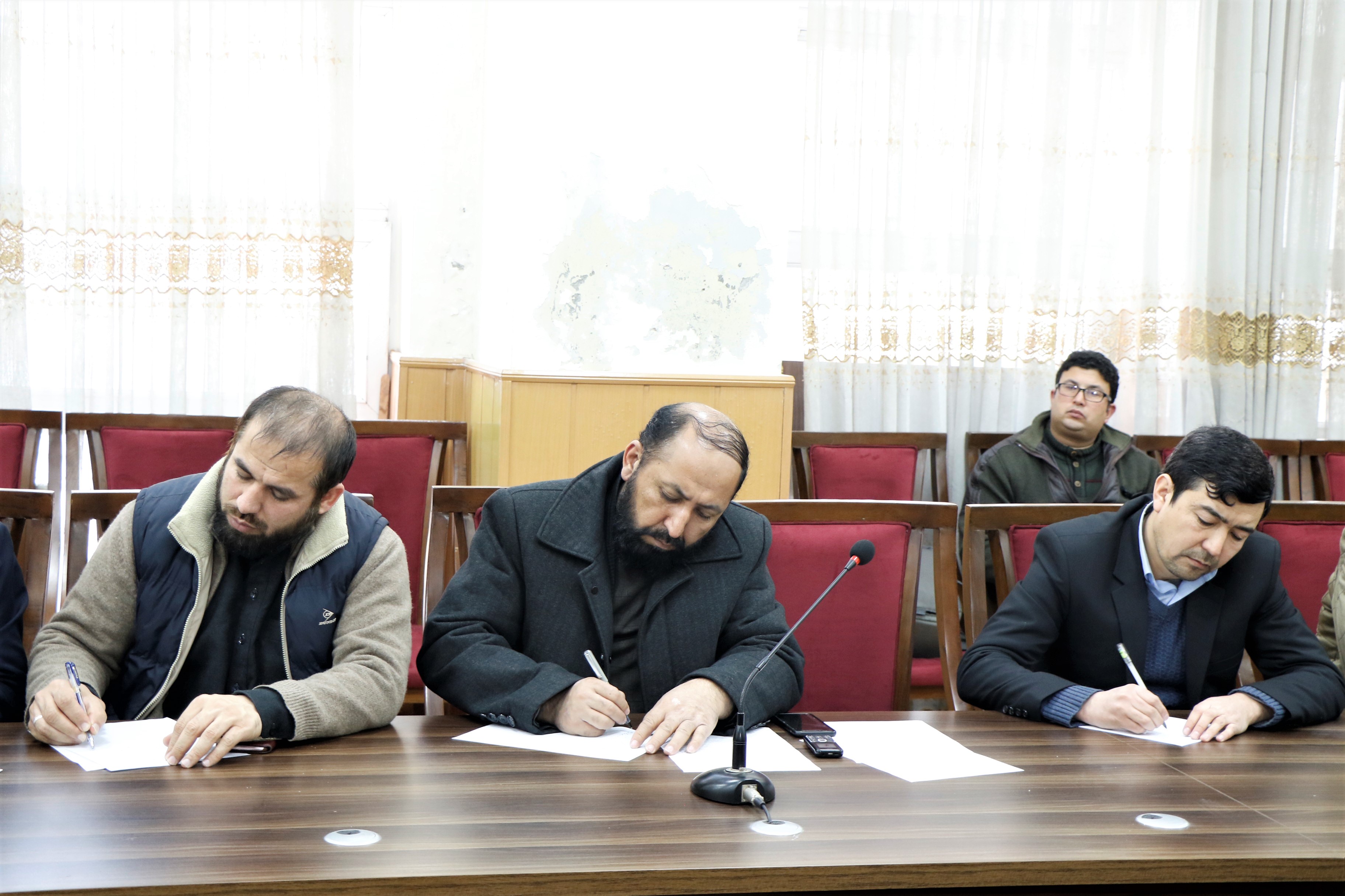 پروسه نظارت و ارزیابی برنامه های فوق لیسانس پوهنتون ه