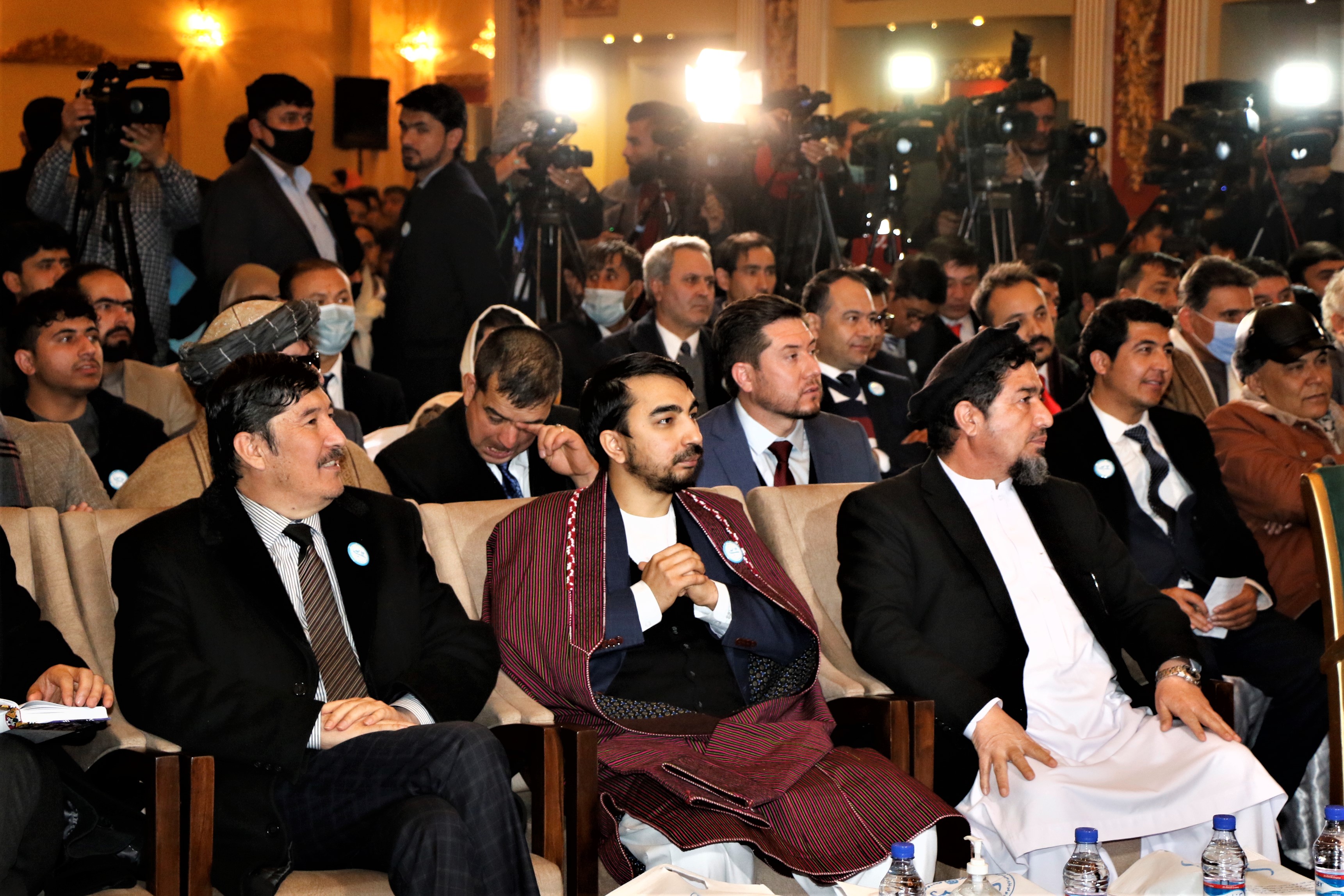 هفدهمین سالگرد رسمی شدن زبان های ازبیکی و ترکمنی