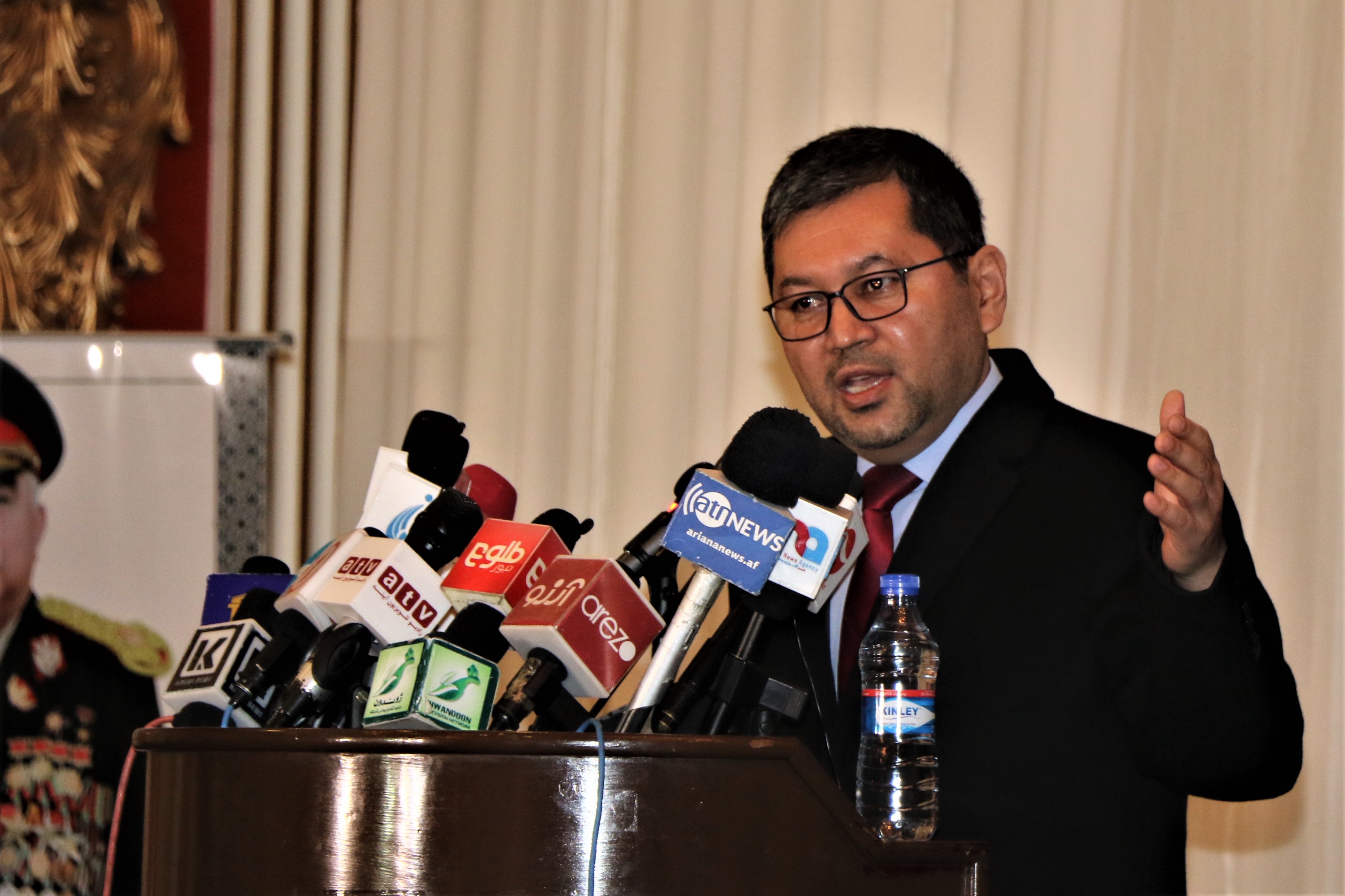 هفدهمین سالگرد رسمی شدن زبان های ازبیکی و ترکمنی