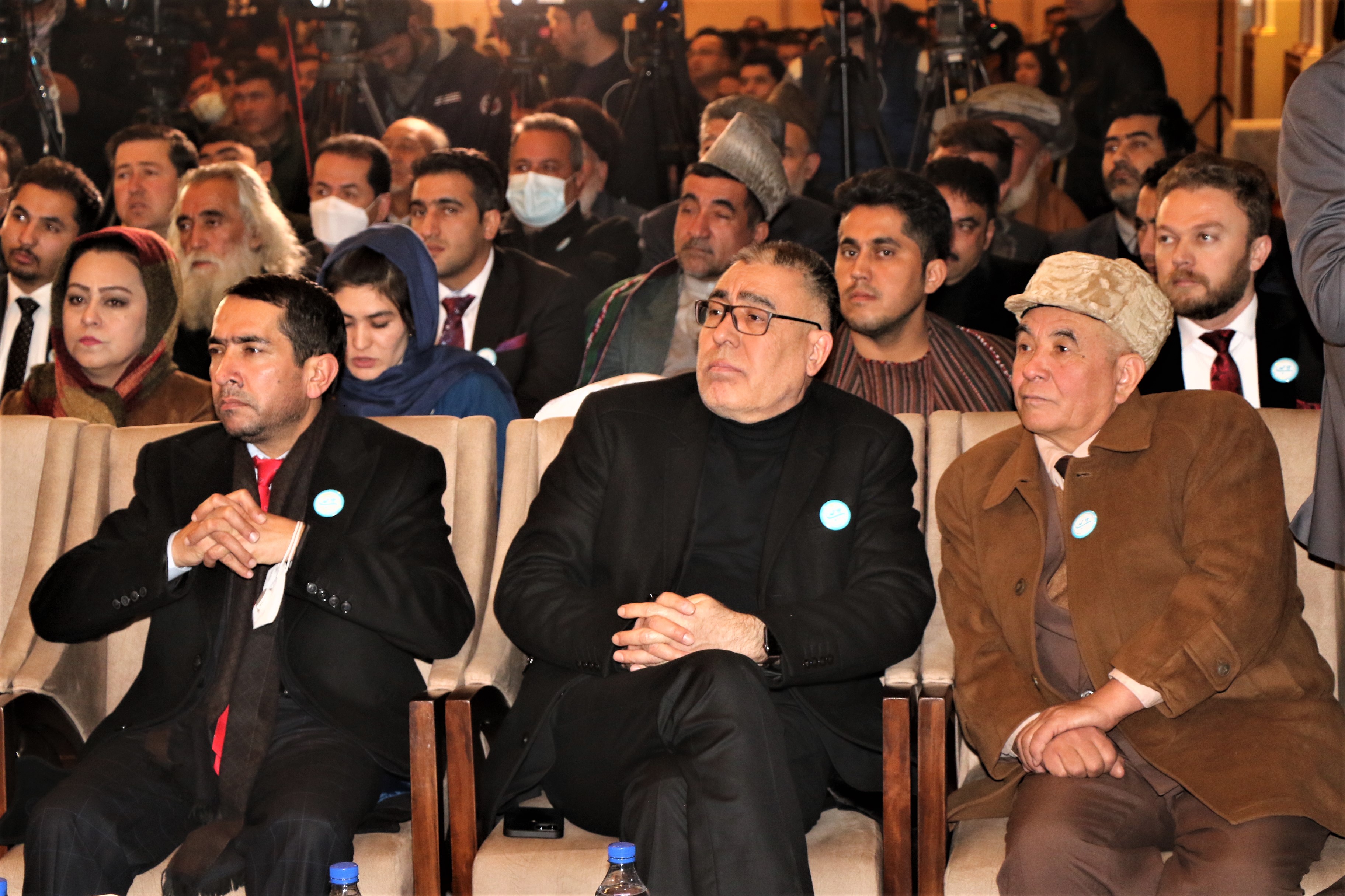 هفدهمین سالگرد رسمی شدن زبان های ازبیکی و ترکمنی