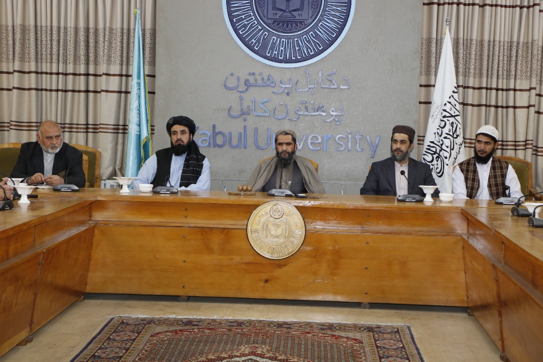 رییس جدید التقرر پوهنتون کابل امروز طی محفلی به استادان و کارمندان آن پوهنتون معرفی شد