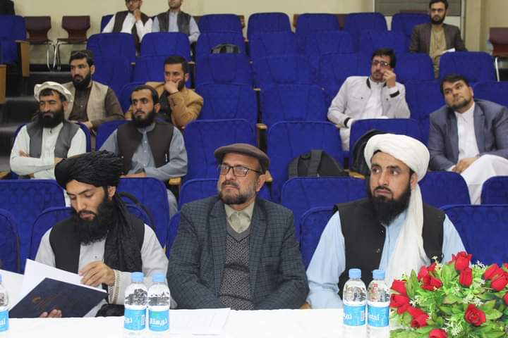 په کابل پولي تخنیک پوهنتون کې د ماسترۍ برنامو آتمې دورې فارغانو د وروستۍ پروژې/ تیزېس د دفاع لړۍ پیل شوه. 